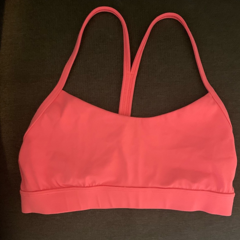 Lululemon Flow Y Sports Bra - Guava